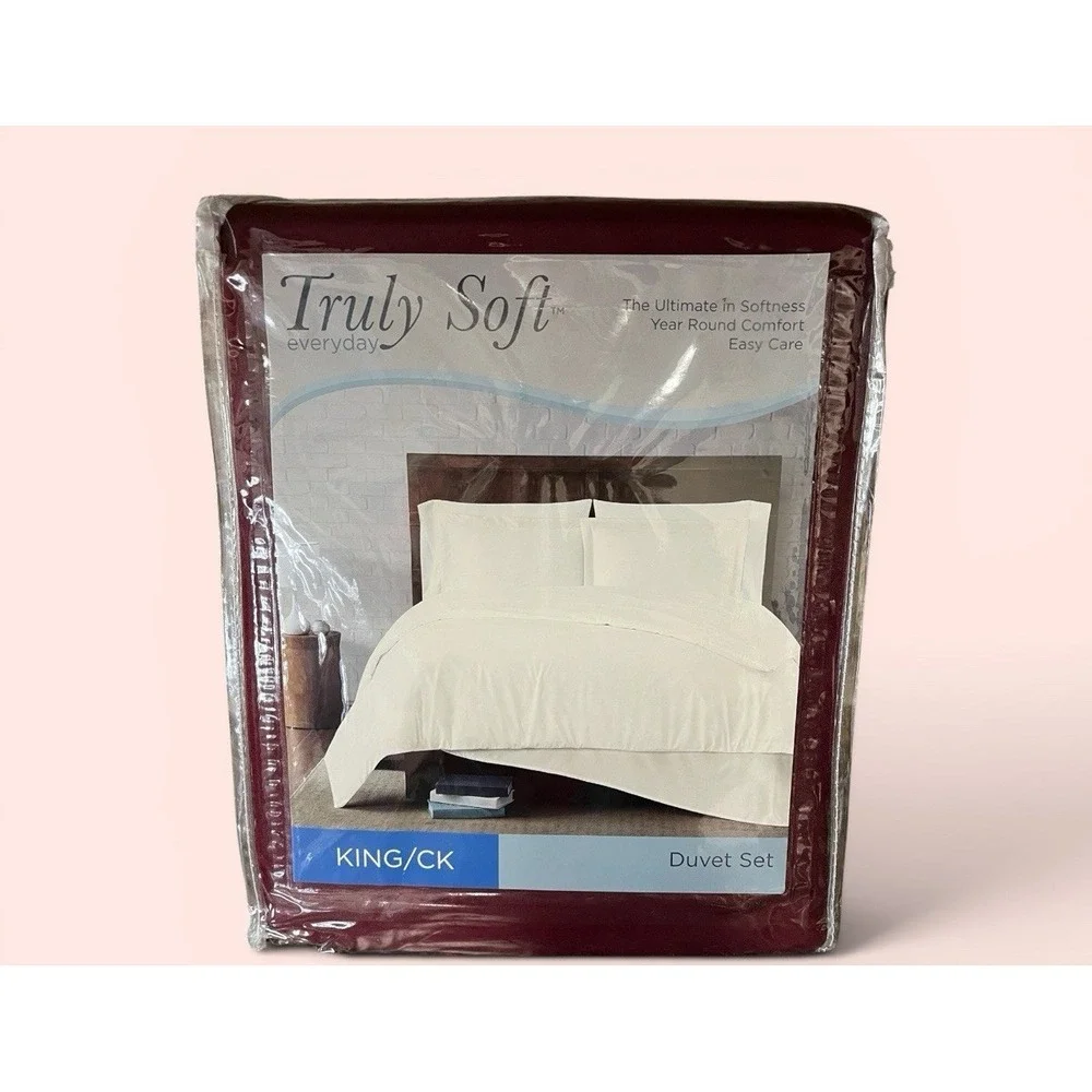 Truly Soft Everyday King CK 3 Piece Duvet Set Burgundy 104 x 90 2 Shams 20 x 36
